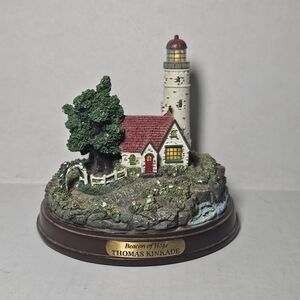Vintage Thomas Kinkade's Beacon Of Hope Lighthouse Sculpture Lights Up